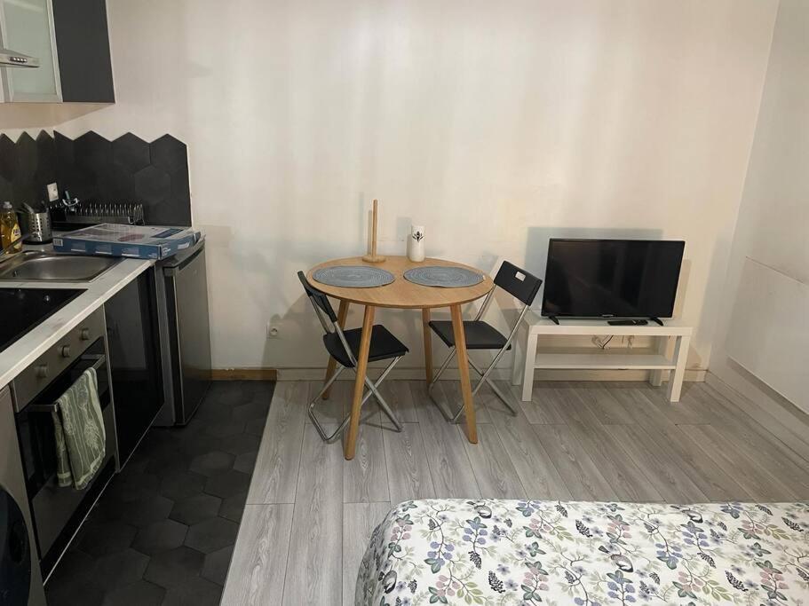 Studio One Proche Ligne 14 Kremlin Bicetre Arcueil Extérieur photo
